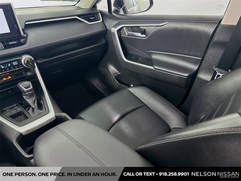 Used 2023 Toyota RAV4 XLE Premium image 22