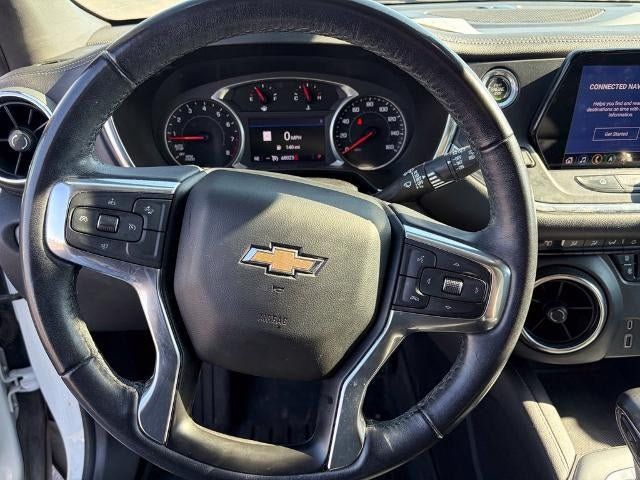 Used 2022 Chevrolet Blazer LT w/ Sound & Technology Package FWD image 11