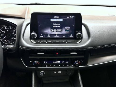 Certified 2023 Nissan Rogue SV w/ SV Premium B Package AWD/4WD image 13