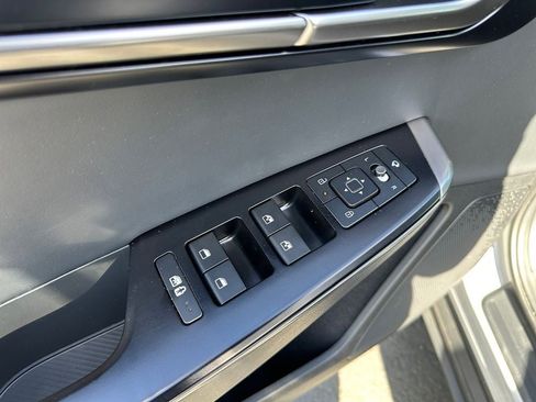 Used 2025 Kia EV6 Light RWD image 23