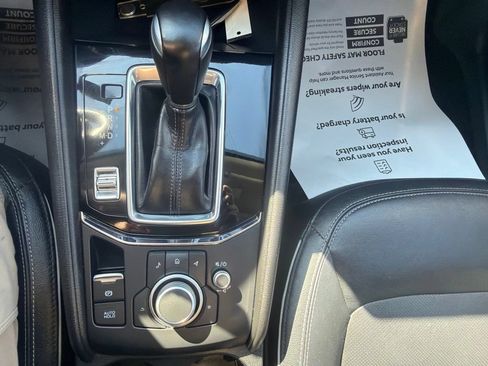 Used 2025 MAZDA CX-5 AWD 2.5 S w/ Preferred Package image 31