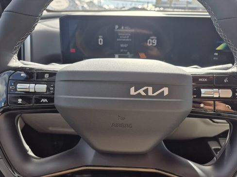 New 2026 Kia Sorento S AWD/4WD image 18