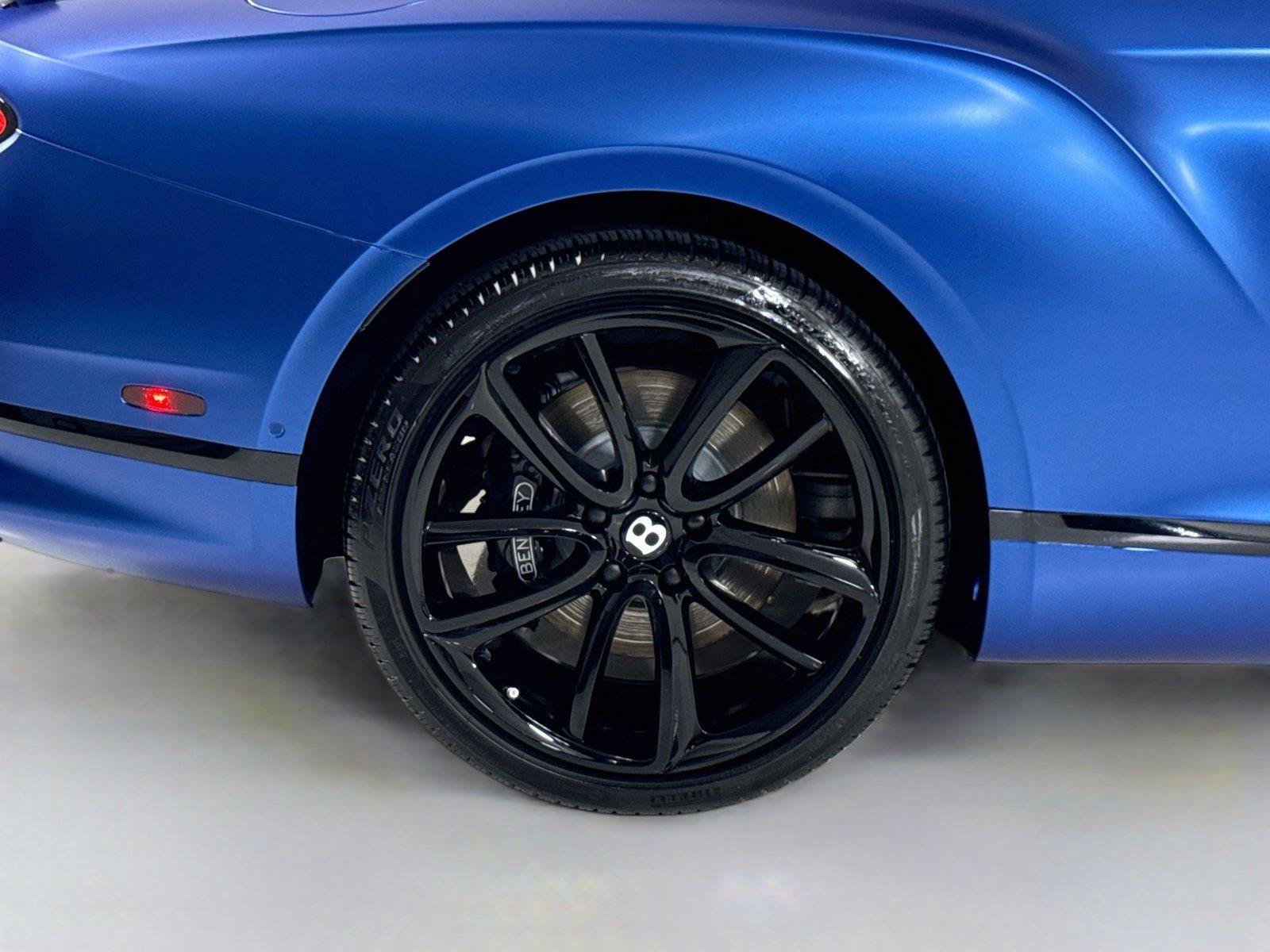 Used 2021 Bentley Continental GT AWD/4WD image 35