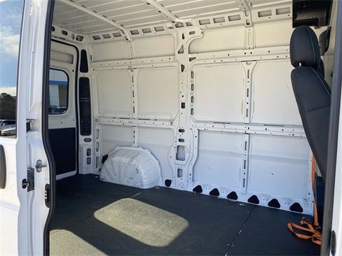 Used 2020 RAM ProMaster 1500 w/ Interior Convenience Group image 27