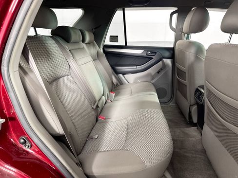 Used 2006 Toyota 4Runner SR5 image 28