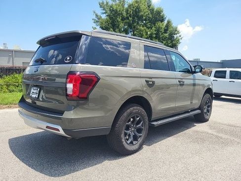 Used 2024 Ford Expedition Timberline AWD/4WD image 2
