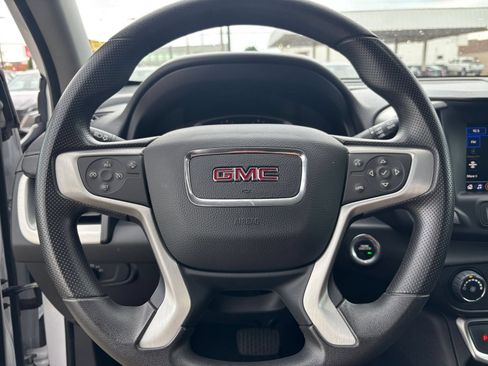 Used 2024 GMC Terrain SLE FWD image 27
