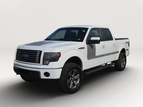 Used 2013 Ford F150 FX4 w/ FX Appearance Pkg image 2