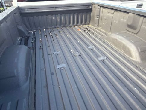 Used 2024 GMC Sierra 2500 Pro AWD/4WD image 10