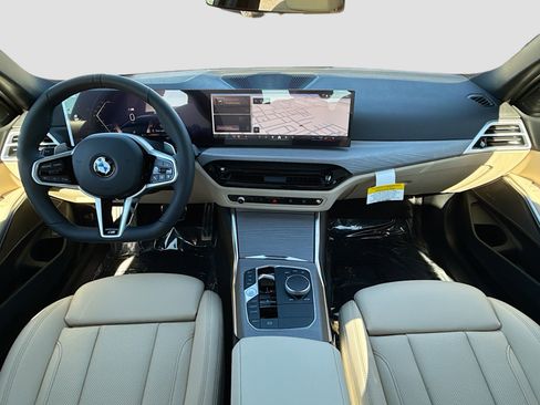 New 2026 BMW 330i Sedan w/ M Sport Package image 17