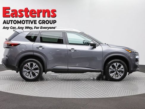 Used 2023 Nissan Rogue SV w/ SV Premium B Package AWD/4WD image 4