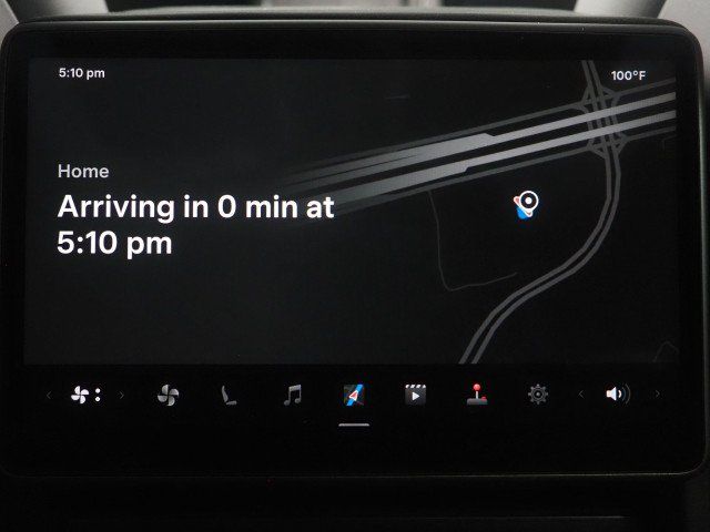 Used 2026 Tesla Model Y Long Range RWD image 26