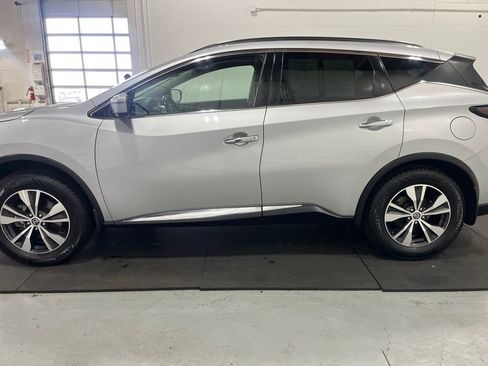 Used 2019 Nissan Murano SV w/ Premium Package image 5