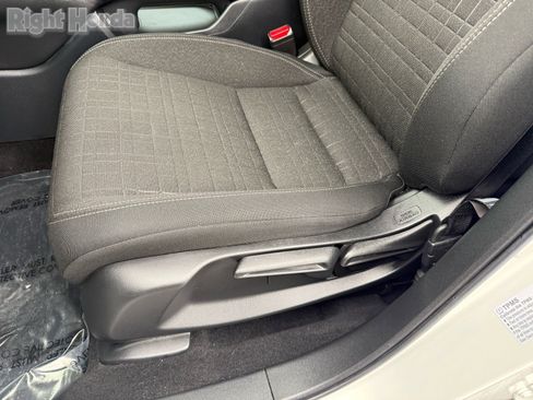 Used 2023 Honda HR-V LX image 13