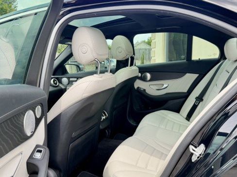 Used 2016 Mercedes-Benz C 300 4MATIC Sedan image 8