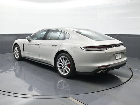 Certified 2023 Porsche Panamera 4S AWD/4WD image 3