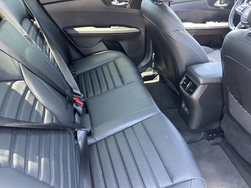 Used 2024 Kia Forte GT-Line w/ GT-Line Premium Package FWD image 14