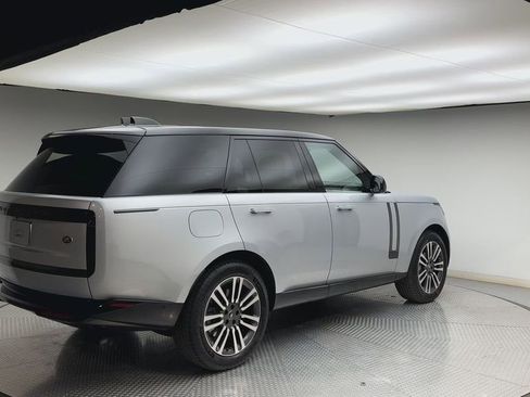 Certified 2023 Land Rover Range Rover SE AWD/4WD image 2