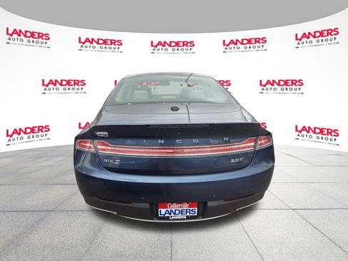 Used 2019 Lincoln MKZ Premiere image 4
