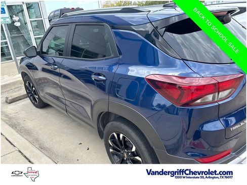 Used 2022 Chevrolet TrailBlazer LT FWD image 10