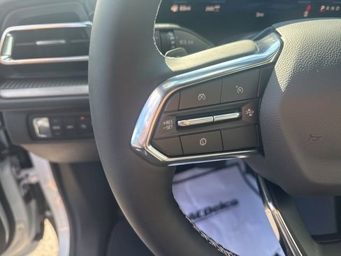 New 2026 Chevrolet Traverse LT w/ Midnight/Sport Edition image 23