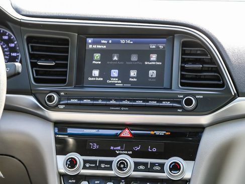 Used 2020 Hyundai Elantra SEL image 13