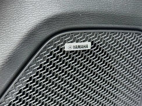 Used 2025 Mitsubishi Outlander SE FWD image 20