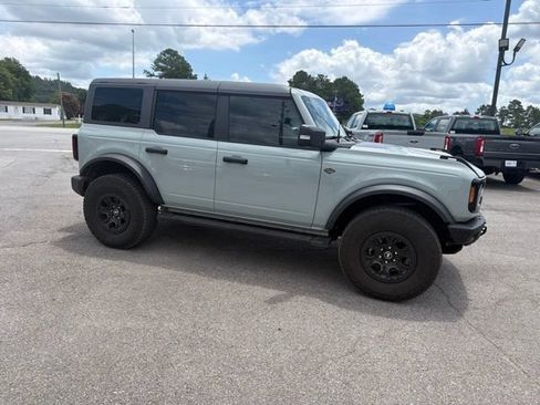Used 2024 Ford Bronco Wildtrak AWD/4WD image 3
