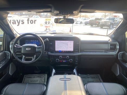 Used 2025 Ford F250 Platinum image 24