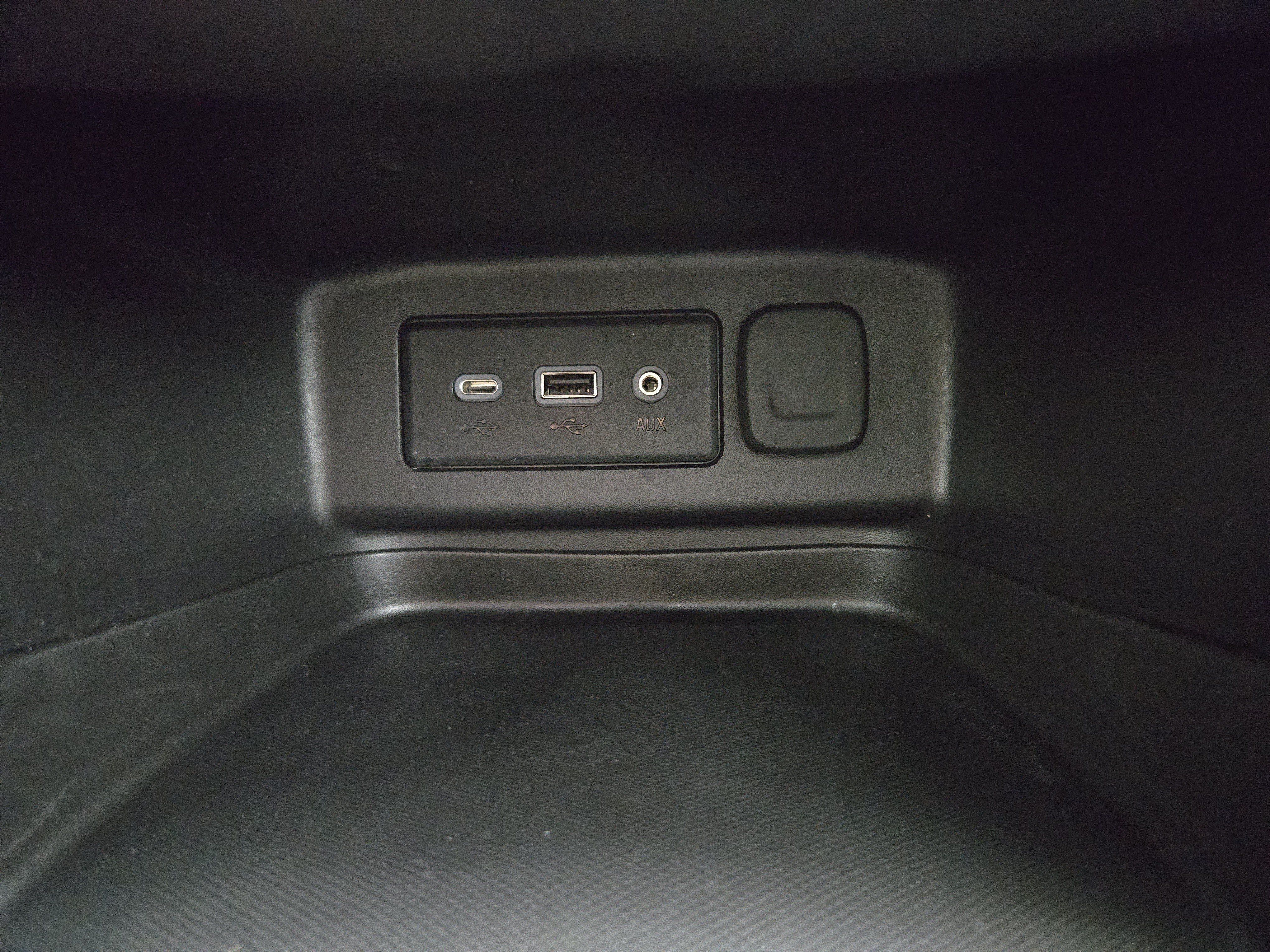 Certified 2024 Chevrolet Equinox LT FWD image 27