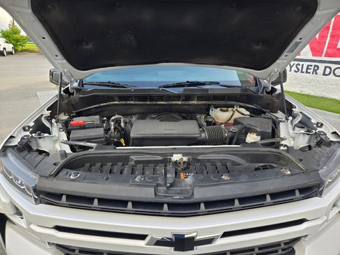 Used 2022 Chevrolet Silverado 1500 RST AWD/4WD image 19