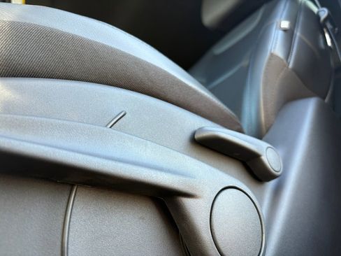 New 2026 Jeep Compass Latitude image 11