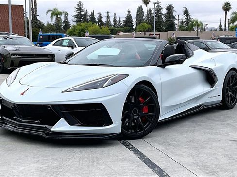 Used 2023 Chevrolet Corvette Stingray Preferred Conv w/ Z51 Performance Package RWD image 2
