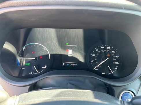 Used 2023 Toyota Sienna XSE AWD/4WD image 15