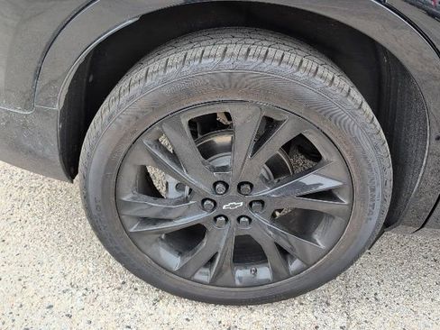 Used 2022 Chevrolet Blazer RS w/ Enhanced Convenience Package image 3