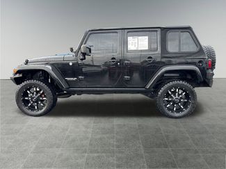 Used 2013 Jeep Wrangler Unlimited Rubicon w/ Dual Top Group video 2