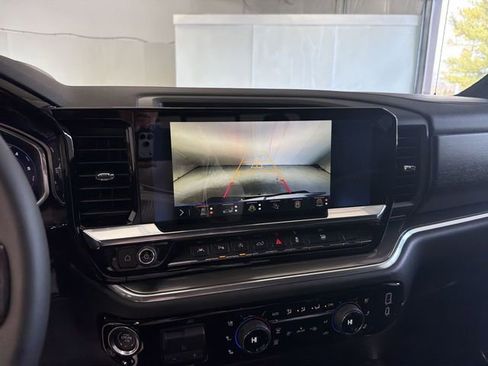 New 2026 Chevrolet Silverado 1500 High Country w/ High Country Premium Package image 32