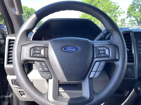 Used 2018 Ford F150 XLT AWD/4WD image 13
