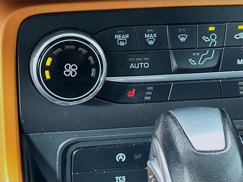 Used 2021 Ford EcoSport SE w/ SE Convenience Package image 20