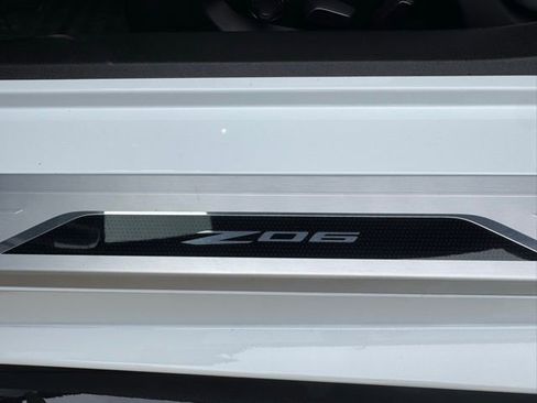 Used 2025 Chevrolet Corvette Z06 image 14