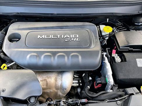 Used 2016 Jeep Cherokee Trailhawk w/ Leather Interior Group image 31