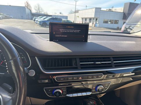 Used 2019 Audi Q7 3.0T Premium Plus w/ Premium Plus Package image 7