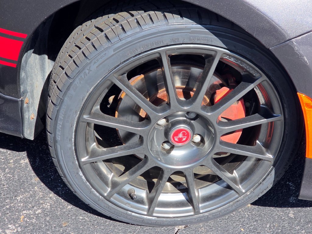 Used 2014 FIAT 500 Abarth w/ Comfort/Convenience Group FWD image 14