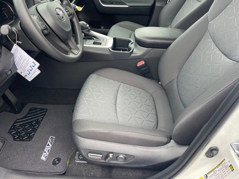 New 2025 Toyota RAV4 XLE image 9