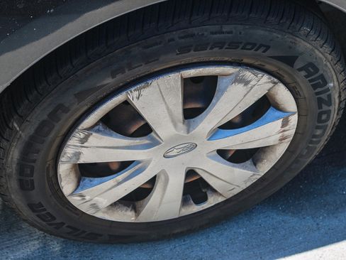 Used 2015 Subaru Impreza 2.0i AWD/4WD image 17