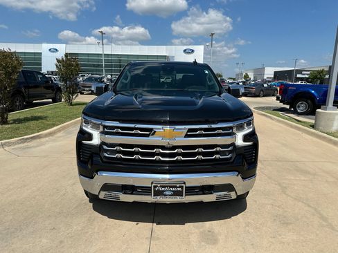 Used 2023 Chevrolet Silverado 1500 LTZ AWD/4WD image 9