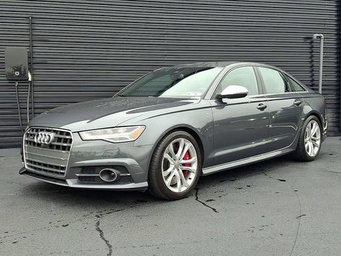 Used 2017 Audi S6 Premium Plus AWD/4WD image 1