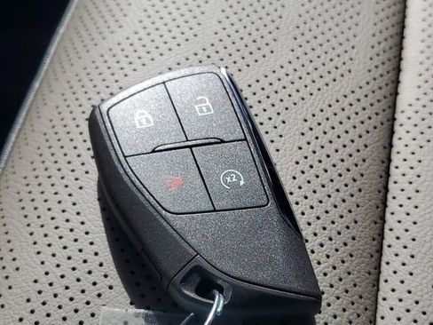 New 2026 Chevrolet Colorado ZR2 w/ Technology Package image 36