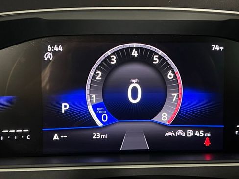 Used 2024 Volkswagen Tiguan S image 17