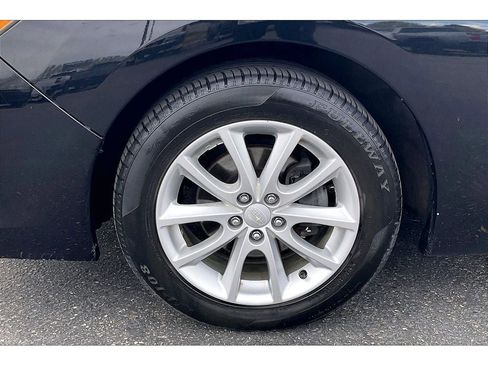 Used 2013 Subaru Impreza 2.0i Premium AWD/4WD image 10